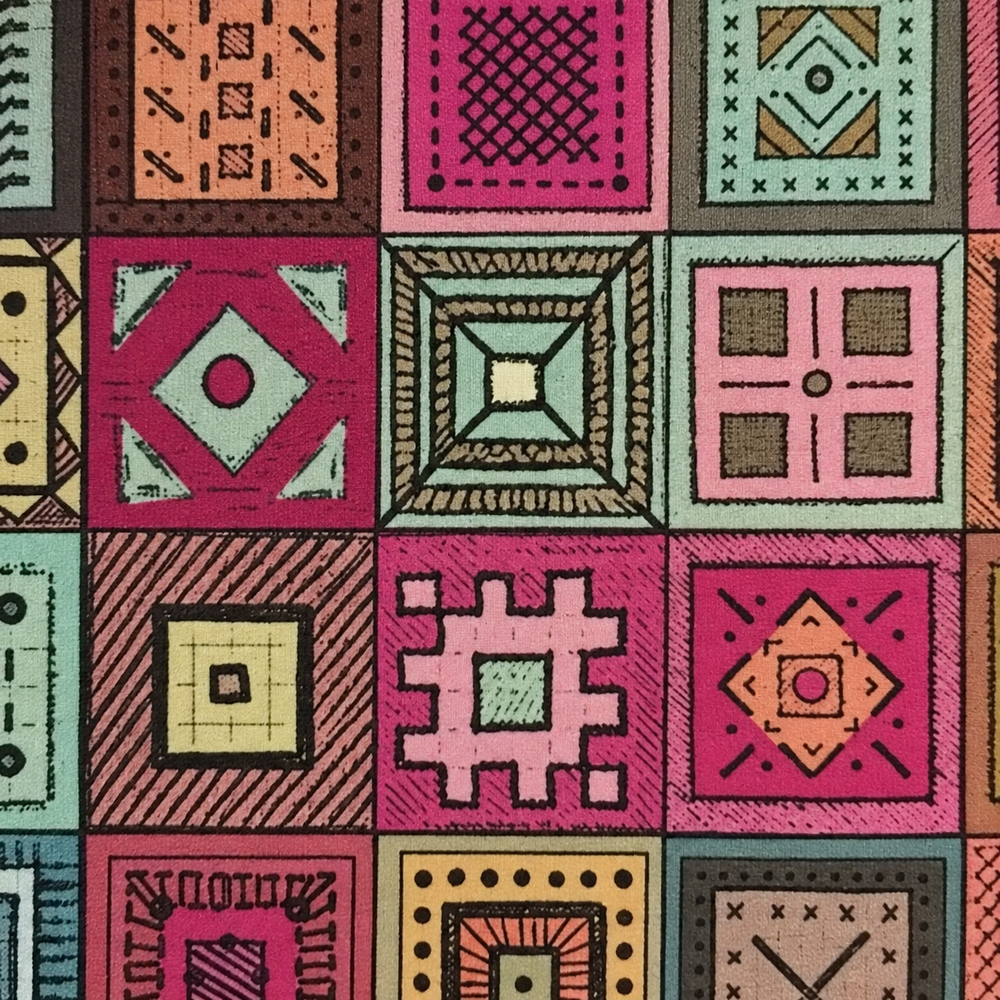 Cuadro Mosaico Multicolor — Detalle de los motivos superiores. Detalle y ambientación digital basados en fotografía original; solo área documentada. No representa bordes o enmarcado no fotografiados. Elementos de escena no incluidos.