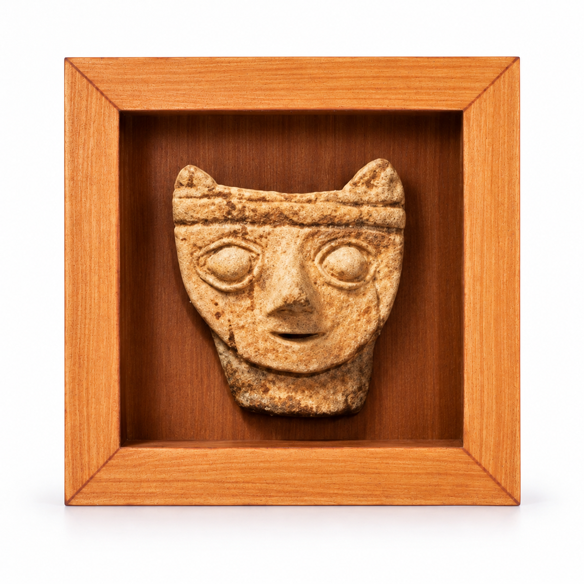 Mini Chancay — vista frontal, Shadow Box Mini de MDF 7 × 7 × 2,2 cm; edición digital basada en la fotografía del producto.