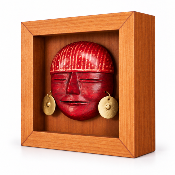 Vicús · Shadow Box 13 × 13 cm