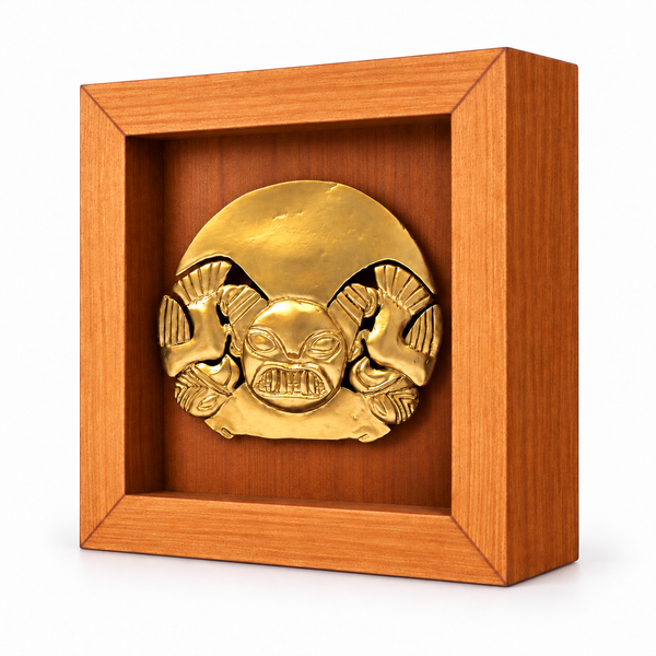 Prendedor Mochica · Shadow Box 13 × 13 cm