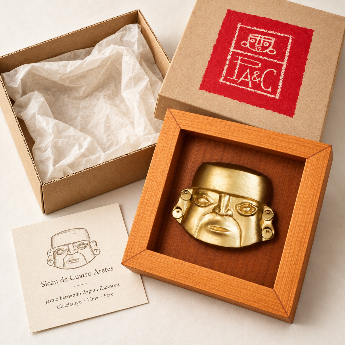 Sicán de Cuatro Aretes · Shadow Box 13 cm con caja de cartón PA&C y tarjeta de la obra: recreación digital de presentación con el logotipo del taller.
